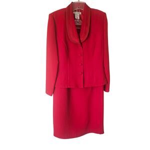 Women's Draper's & Damon's Red 2 piece Suite Size 10